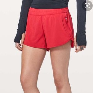 LULULEMON TRACKER SHORTS